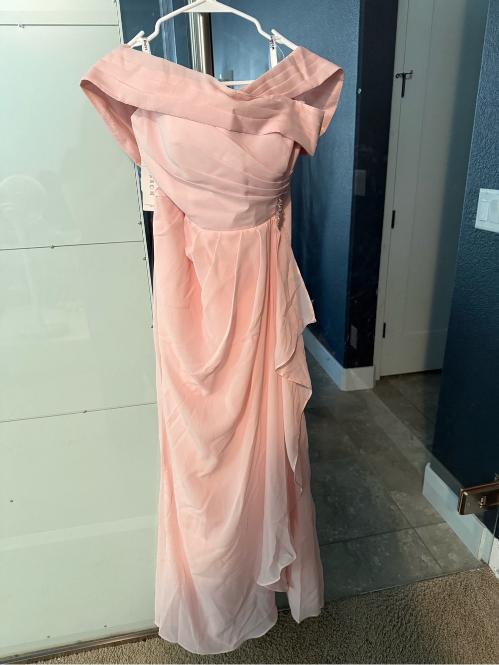 Off-Shoulder Pink Chiffon Evening Dress